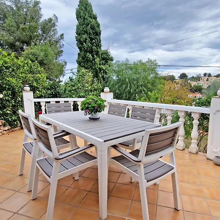 Aura Villa